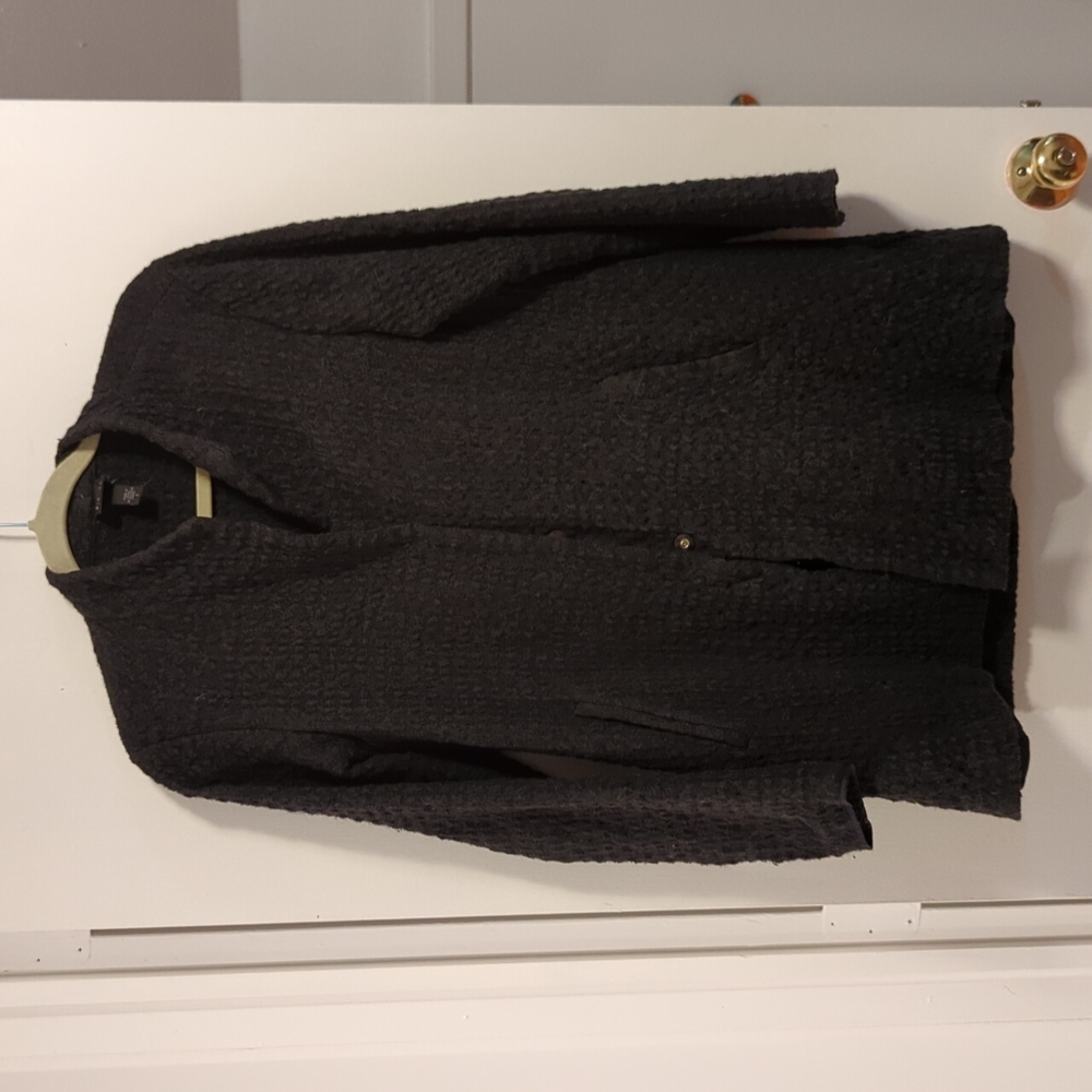 Superb Eileen Fisher Black swing Cape coat